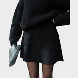 Lara | Conjunto de Falda y Suéter de Punto