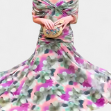 Μαρτίνα | Μακρύ φόρεμα με φλοράλ μοτίβο και V-λαιμόκοψη 