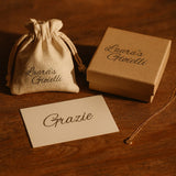 Μαργαρίτα - Βραχιόλι με τύπωμα πατούσας διακοσμημένο με χάντρες.