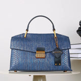 Celeste | Tote Mala Estampado Cobra Relieve Cuero Vegano