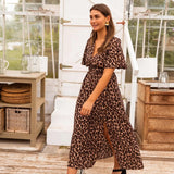 STELLA™ – Το λεοπάρ μάξι φόρεμα που μεταμορφώνει την εμφάνισή σας