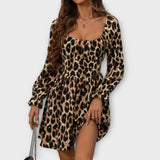 Vestido con estampado de leopardo encantador